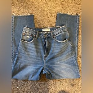 Abercrombie Curve Love Ultra High Rise Ankle Straight Jeans